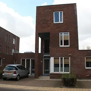 https://floriande-bed-breakfast.amsterdamhotelsnl.com